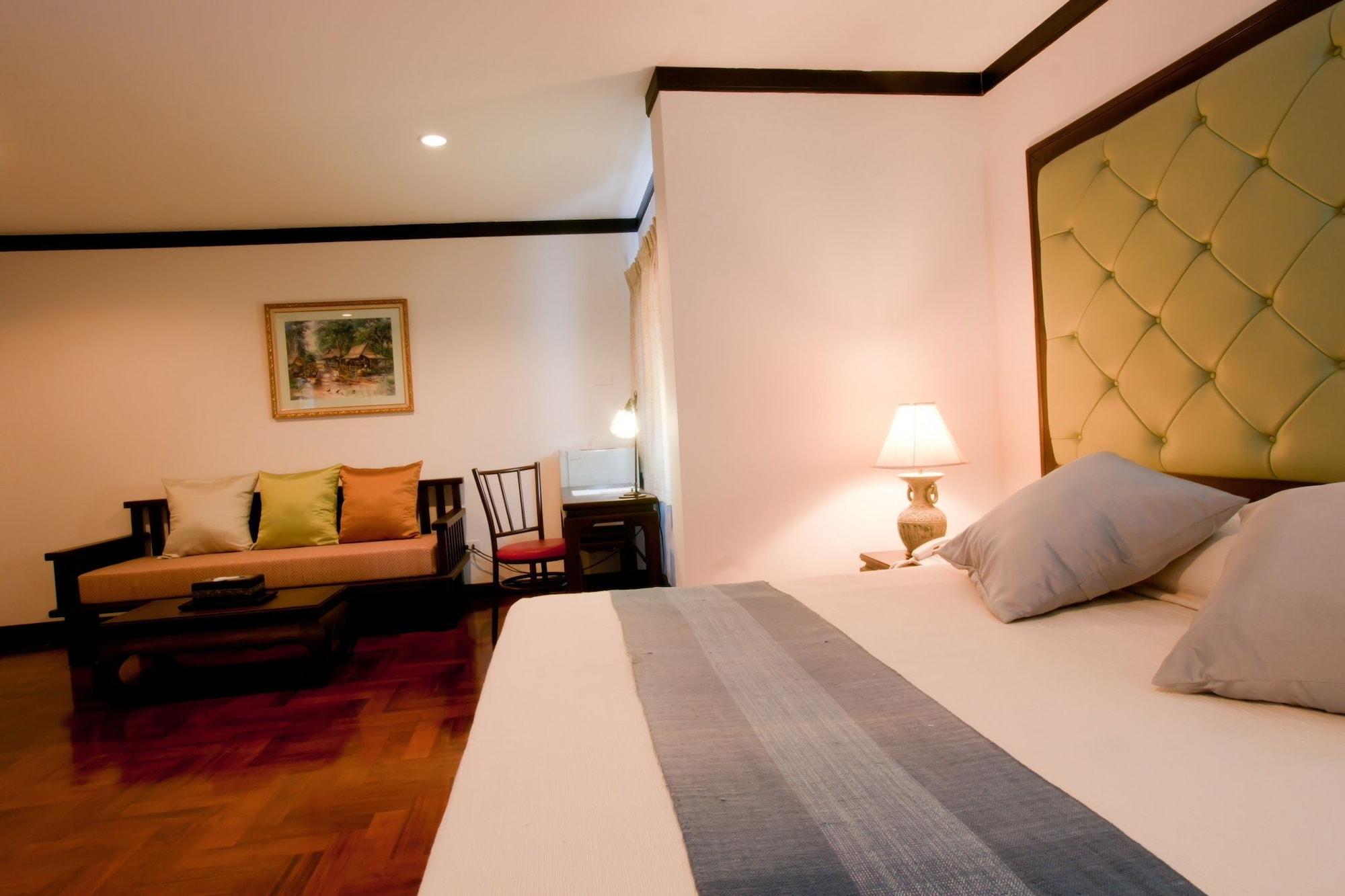 Cucumber Inn Suite Pattaya Exterior foto
