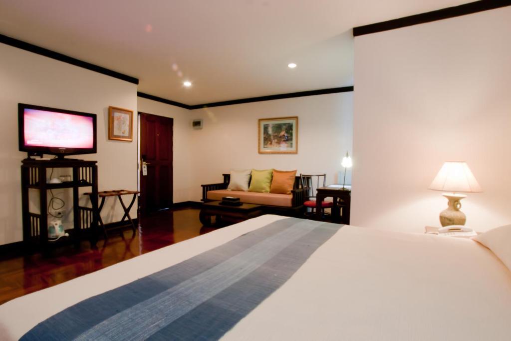 Cucumber Inn Suite Pattaya Exterior foto
